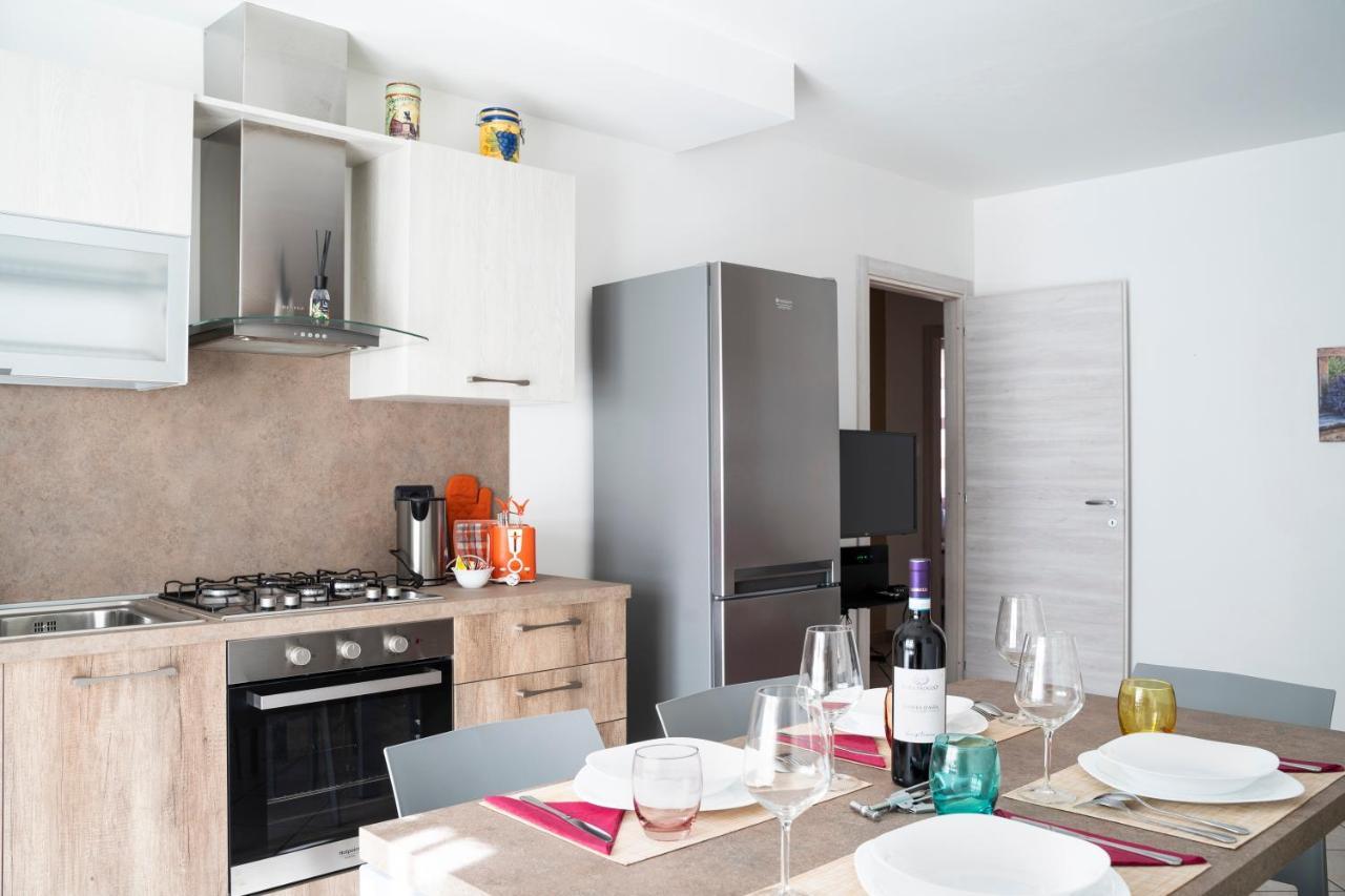 A 2 Passi Da Alba With 6 Beds Apartment Rodello Luaran gambar